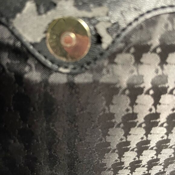 Karl Lagerfeld Purse Womens Black Quilted Shoulder Bag Gold tone Chain Strap - Picture 15 of 16